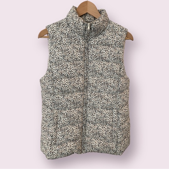 Leopard Print Puffer Vest - Picture 1 of 3